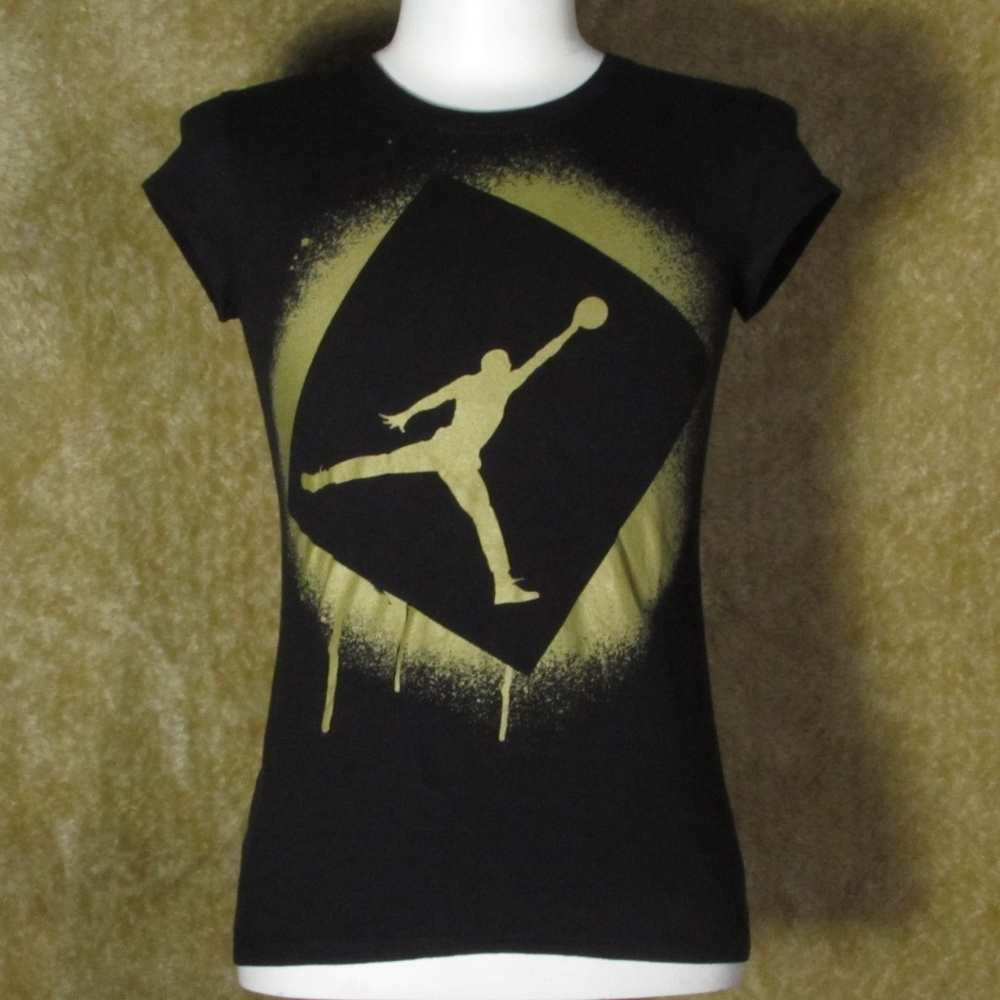 Air Jordan Shirt Size Large